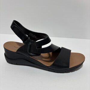 Baretraps Women’s Caley Black Wedge Sandals, Size 8.5 M